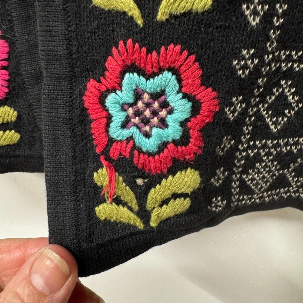 Gudrun Sjoden Cotton Cardigan, Size M, Black, Cream Multicolor Floral Embroidery - Picture 12 of 12